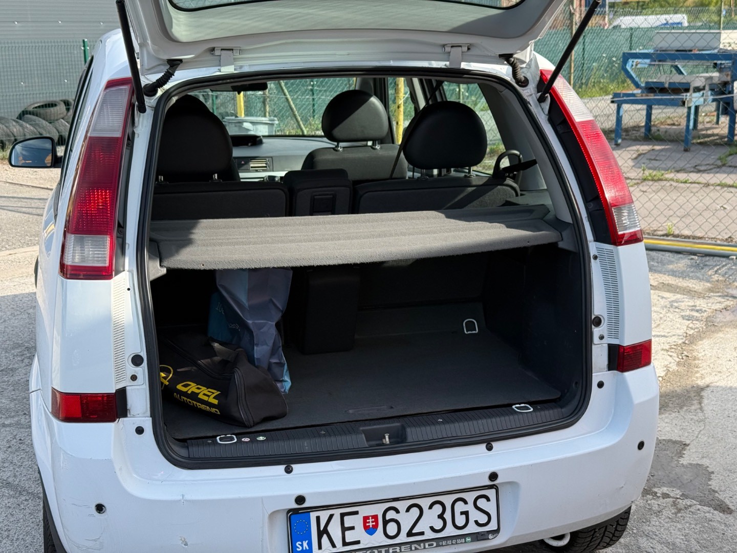 Opel Meriva 1.7 DTI - SK Pôvod / 2.Majiteľ – Obrázok 9