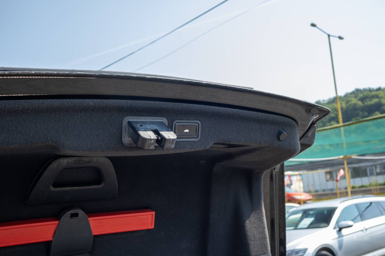 Audi A8 Long 4.2 TDI V8 tiptronic – Obrázok 10