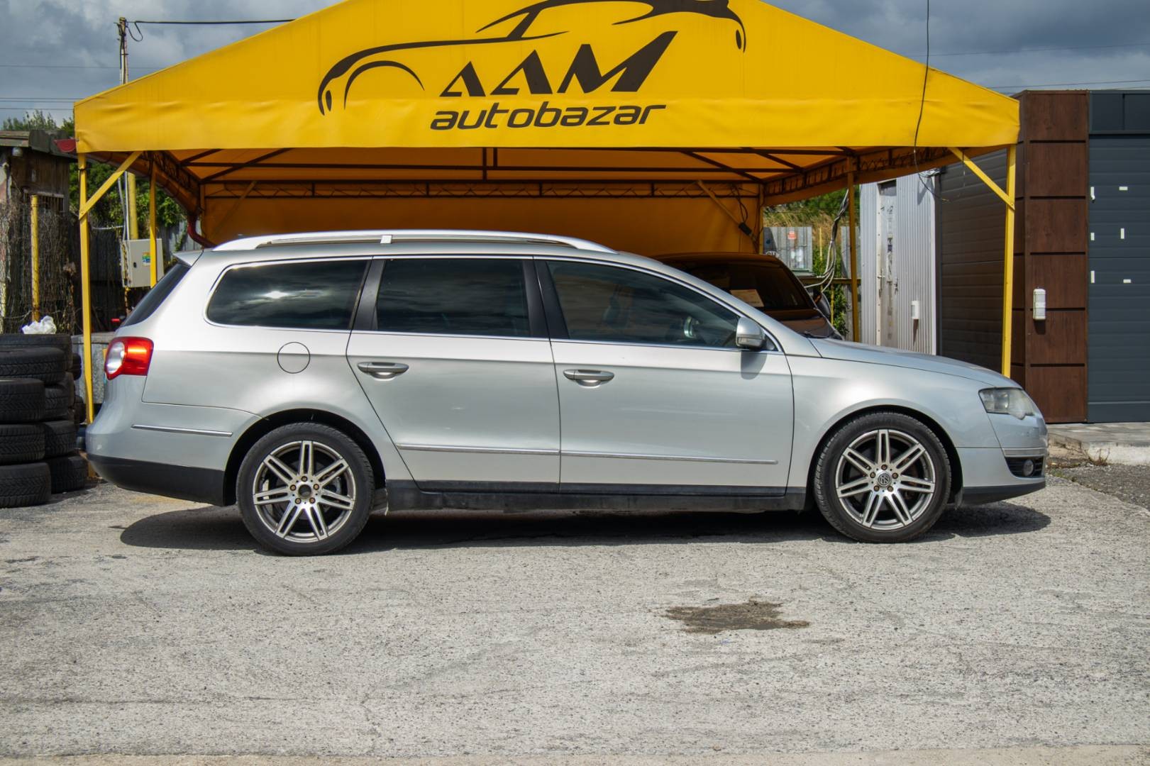 Volkswagen Passat Variant 2.0 TDI CR DSG Highline – Obrázok 4