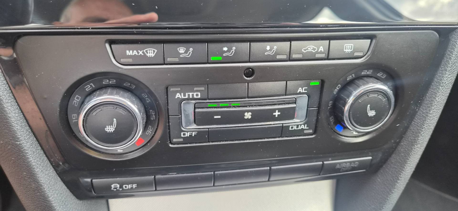 Škoda Octavia 1.6 TDI CR DPF Ambiente – Obrázok 16