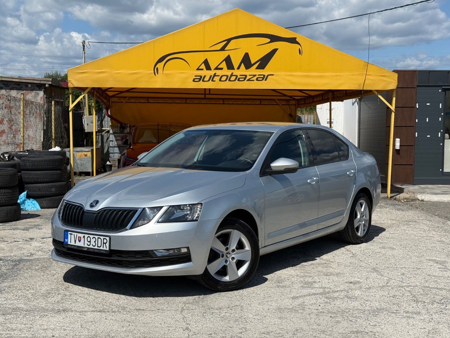 Škoda Octavia 1.5 TSI Ambition / 1.Majiteľ / NEBÚRANÉ / SK Pôvod
