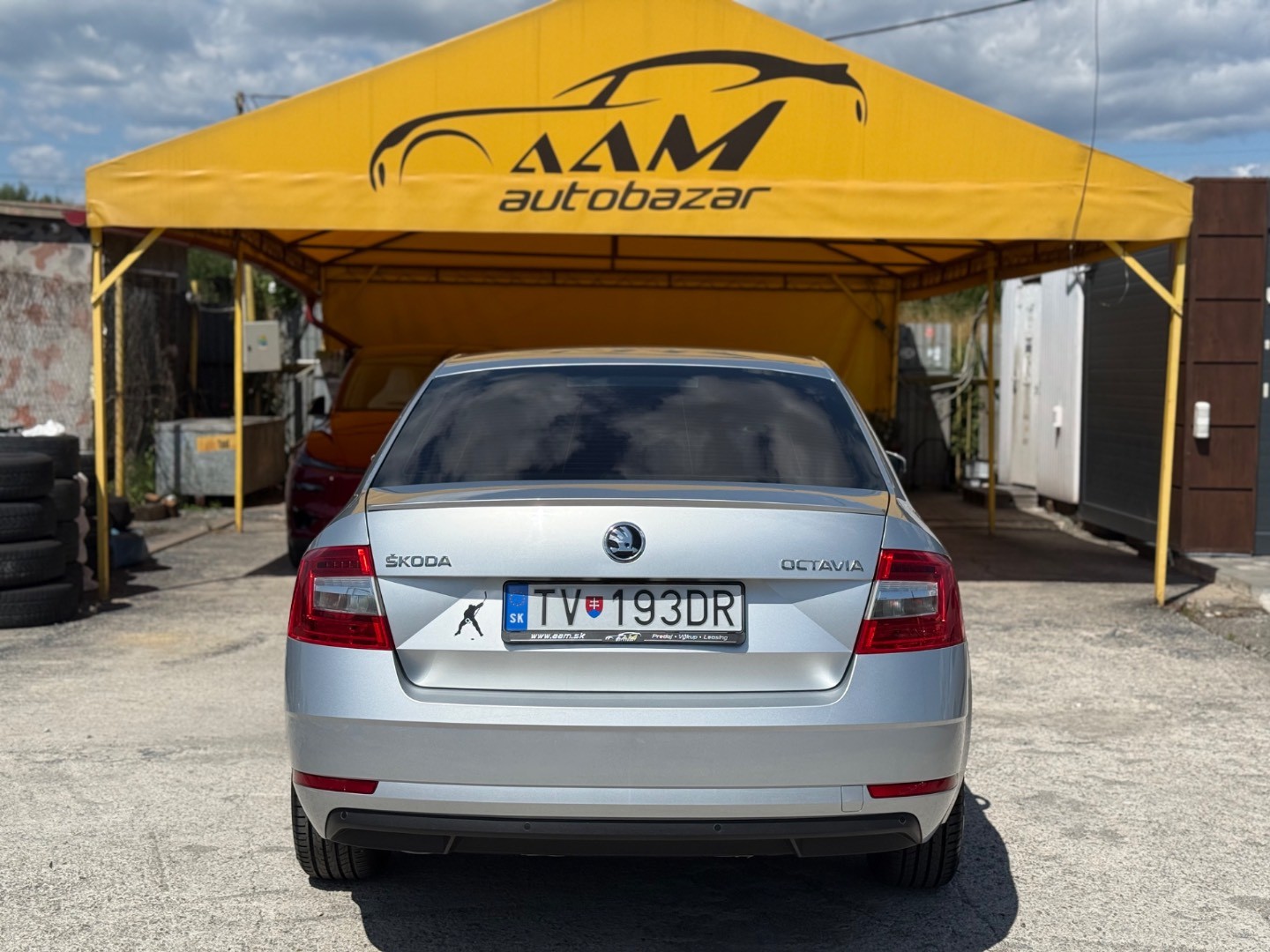 Škoda Octavia 1.5 TSI Ambition / 1.Majiteľ / NEBÚRANÉ / SK Pôvod – Obrázok 7