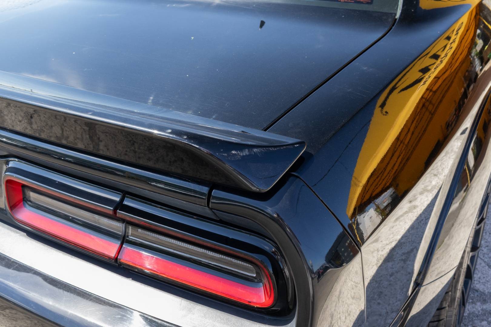 Dodge Challenger 5.7 Hemi V8 – Obrázok 32
