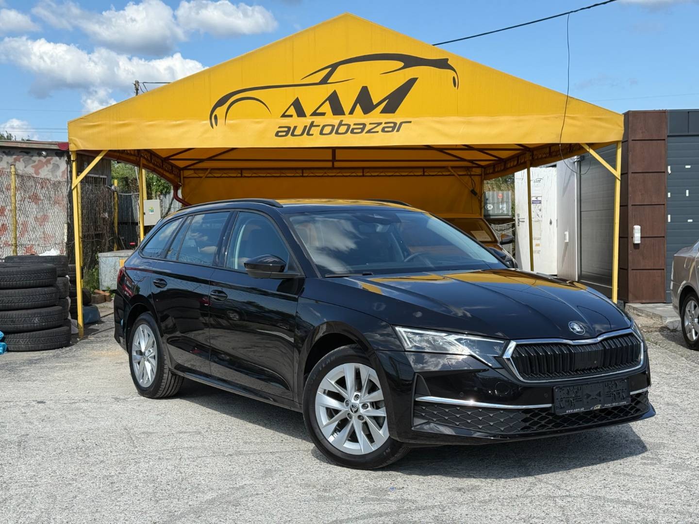 Škoda Octavia Combi 2.0 TDI DSG Selection+ / NEBÚRANÉ / Po servise – Obrázok 3
