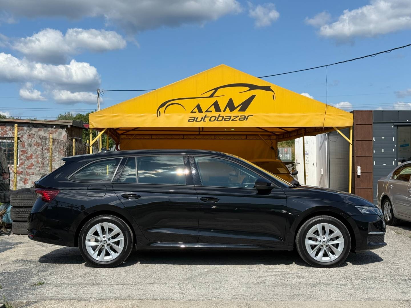 Škoda Octavia Combi 2.0 TDI DSG Selection+ / NEBÚRANÉ / Po servise – Obrázok 4