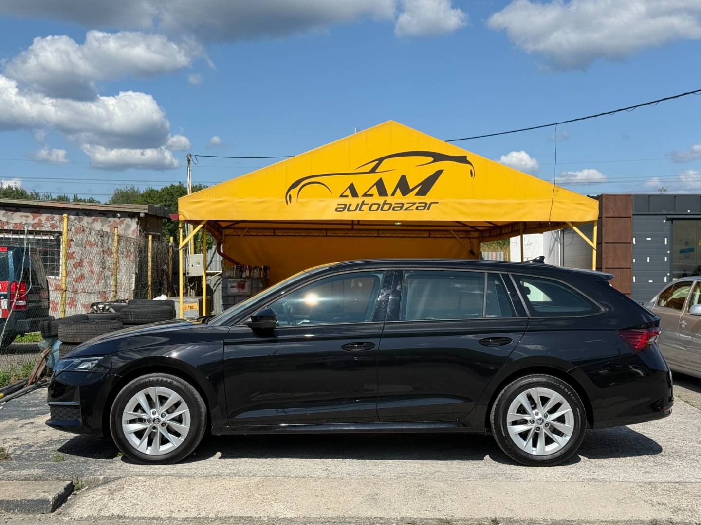 Škoda Octavia Combi 2.0 TDI DSG Selection+ / NEBÚRANÉ / Po servise – Obrázok 5
