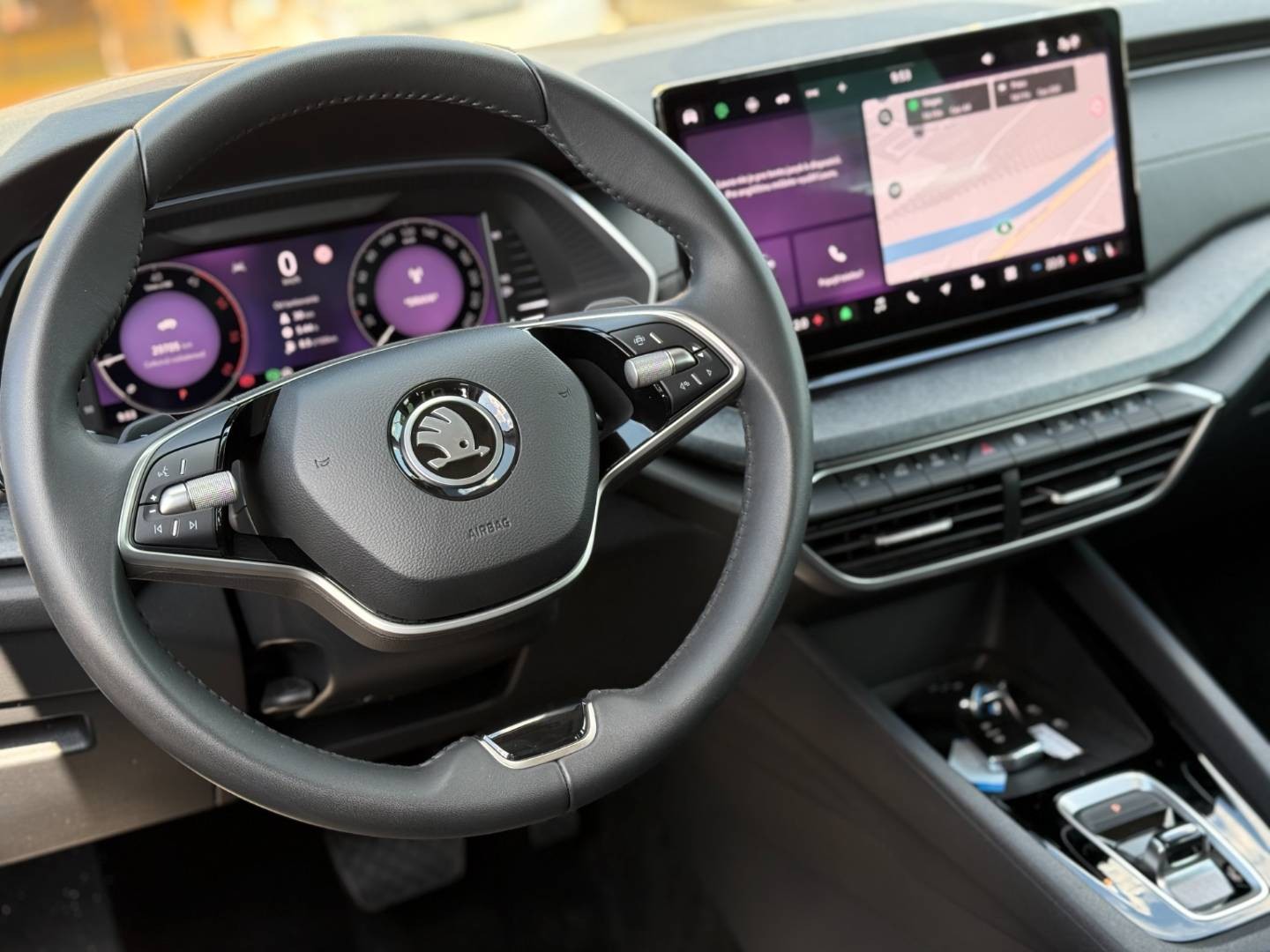 Škoda Octavia Combi 2.0 TDI DSG Selection+ / NEBÚRANÉ / Po servise – Obrázok 15