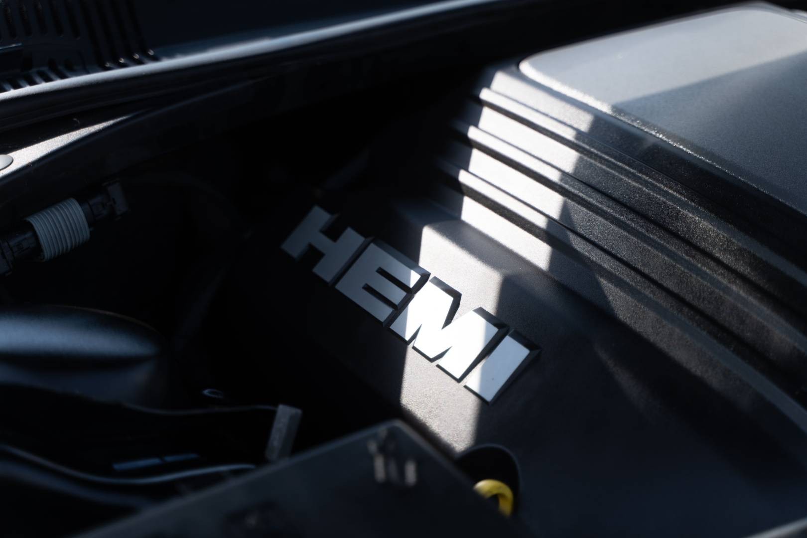 Dodge Challenger 5.7 Hemi V8 – Obrázok 31