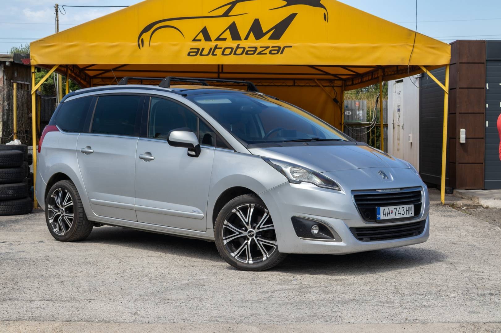 Peugeot 5008 2.0 BlueHDi 7-miest,166tis.km – Obrázok 3
