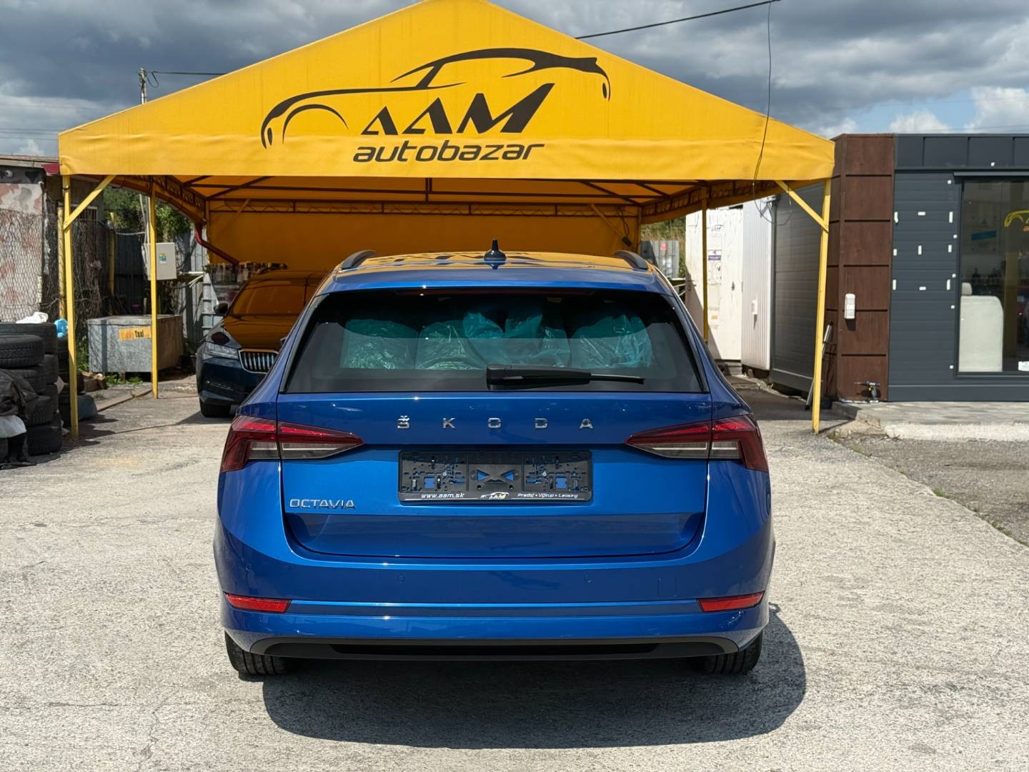 Škoda Octavia Combi 2.0 TDI SCR DSG Ambition - NEBÚRANÉ – Obrázok 7