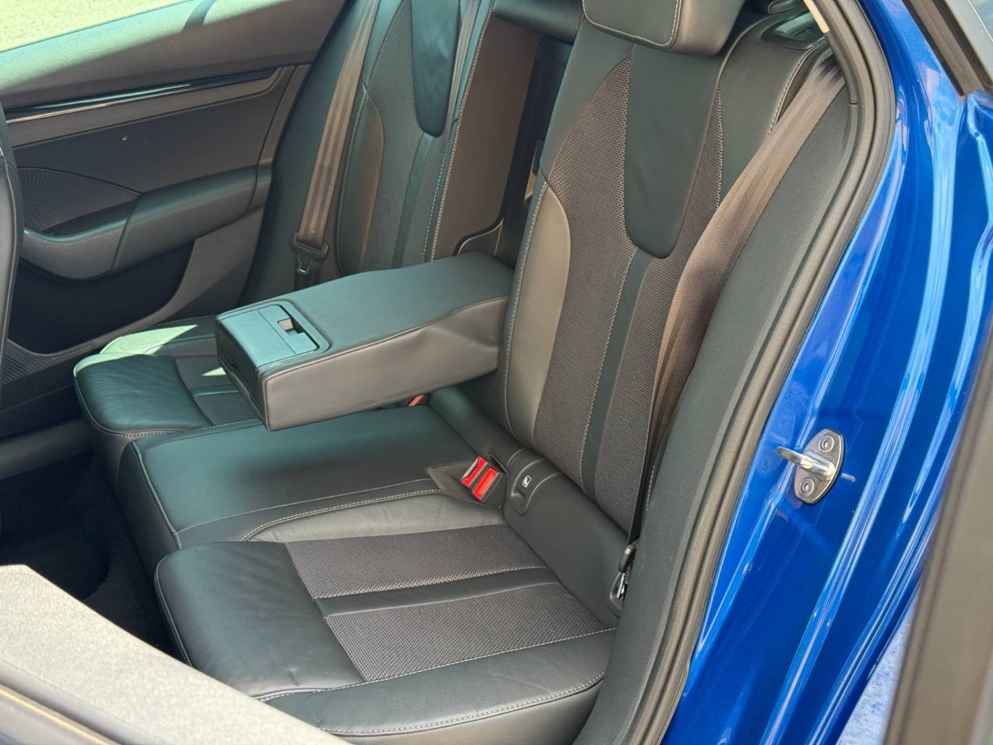 Škoda Octavia Combi 2.0 TDI SCR DSG Ambition - NEBÚRANÉ – Obrázok 11