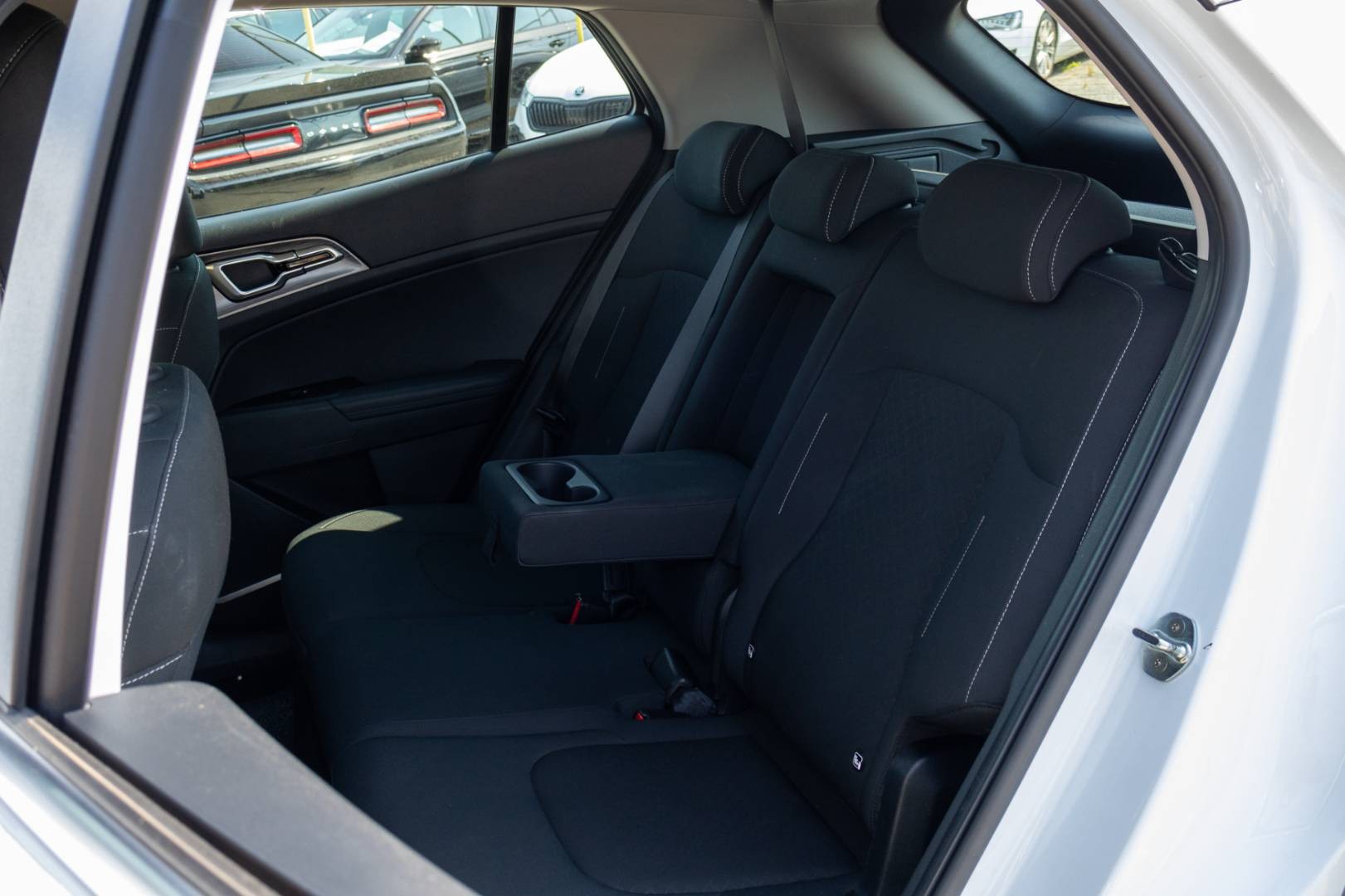 Kia Sportage 1.6 CRDi mHEV Platinum A/T – Obrázok 9
