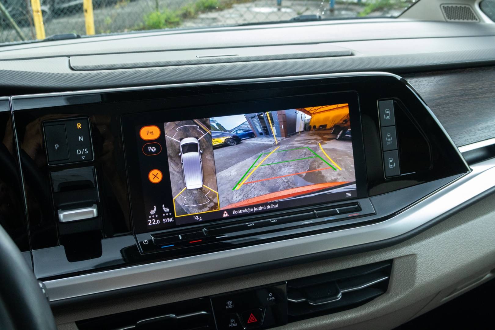 Volkswagen Multivan 2.0 TSI Style / NEBÚRANÉ / PPF – Obrázok 23