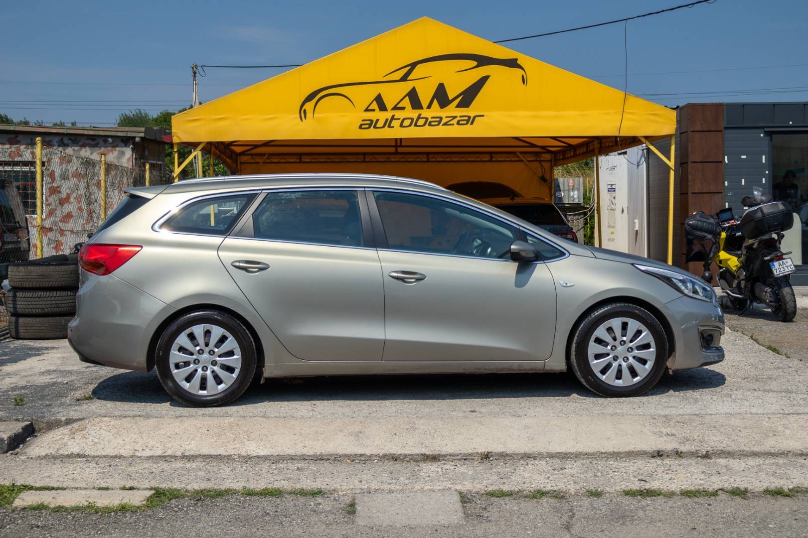 Kia Cee´d SW 1.6 GDi X.Edition – Obrázok 4