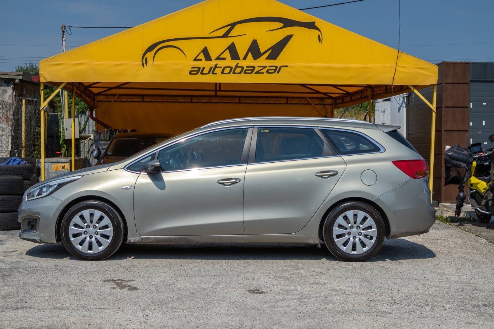 Kia Cee´d SW 1.6 GDi X.Edition – Obrázok 5