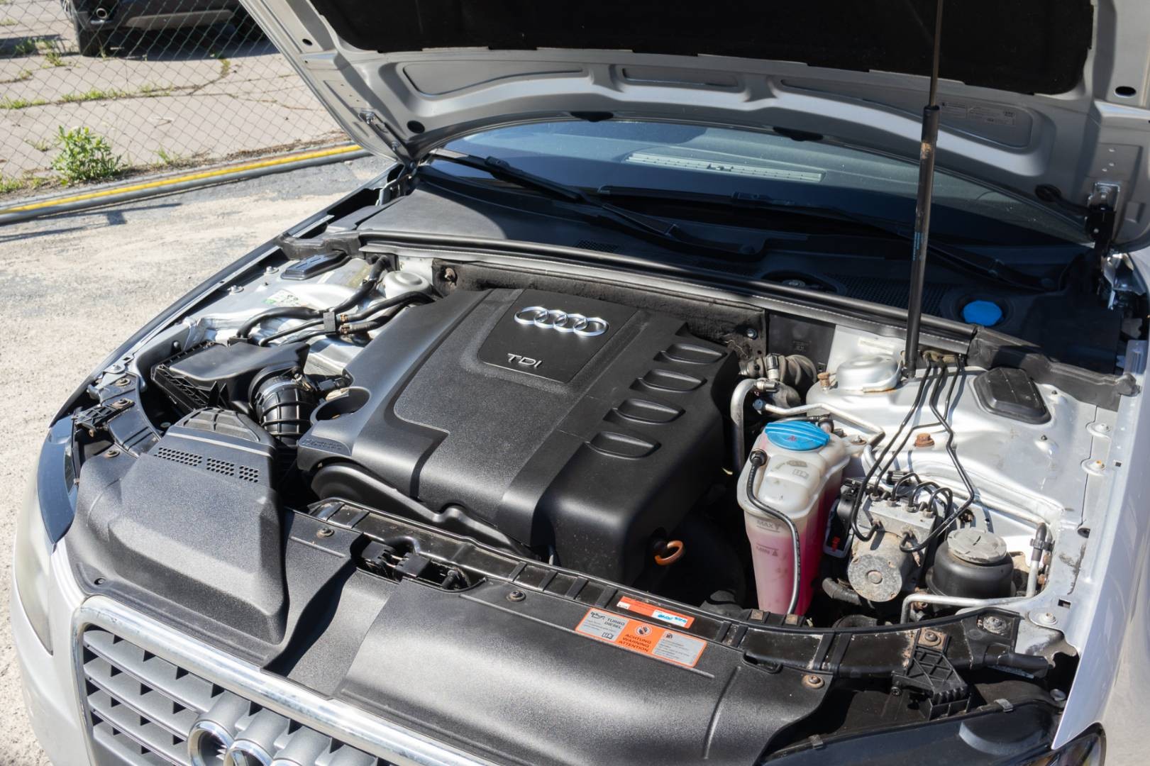 Audi A4 Avant 2.0 TDI multitronic – Obrázok 23