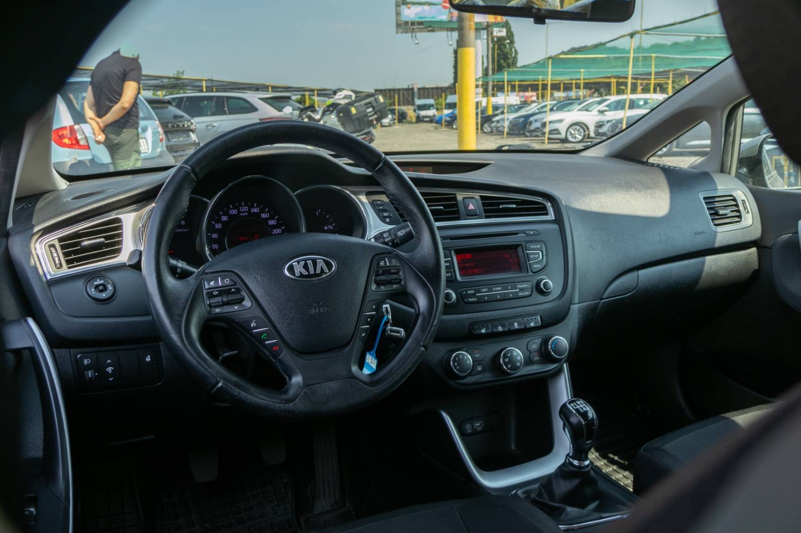 Kia Cee´d SW 1.6 GDi X.Edition – Obrázok 14