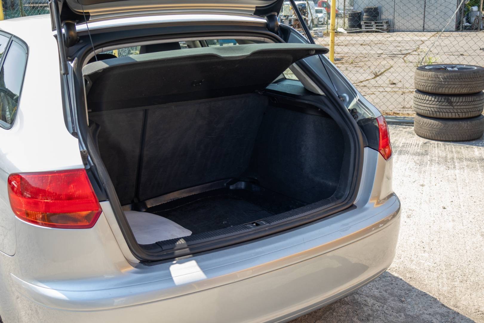 Audi A3 Sportback 1.6 Attraction – Obrázok 9