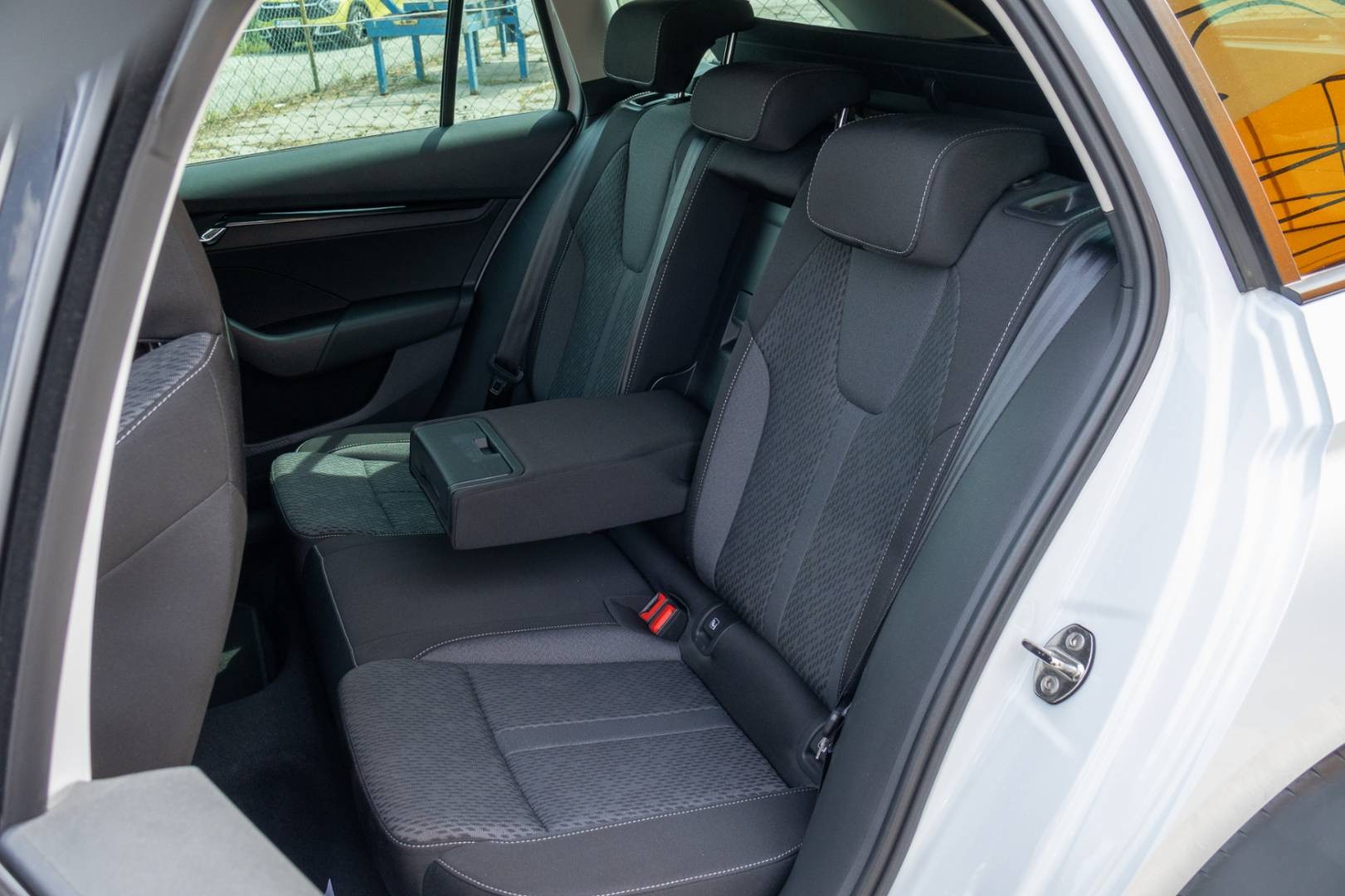 Škoda Octavia Combi 2.0 TDI SCR CLEVER DSG – Obrázok 10