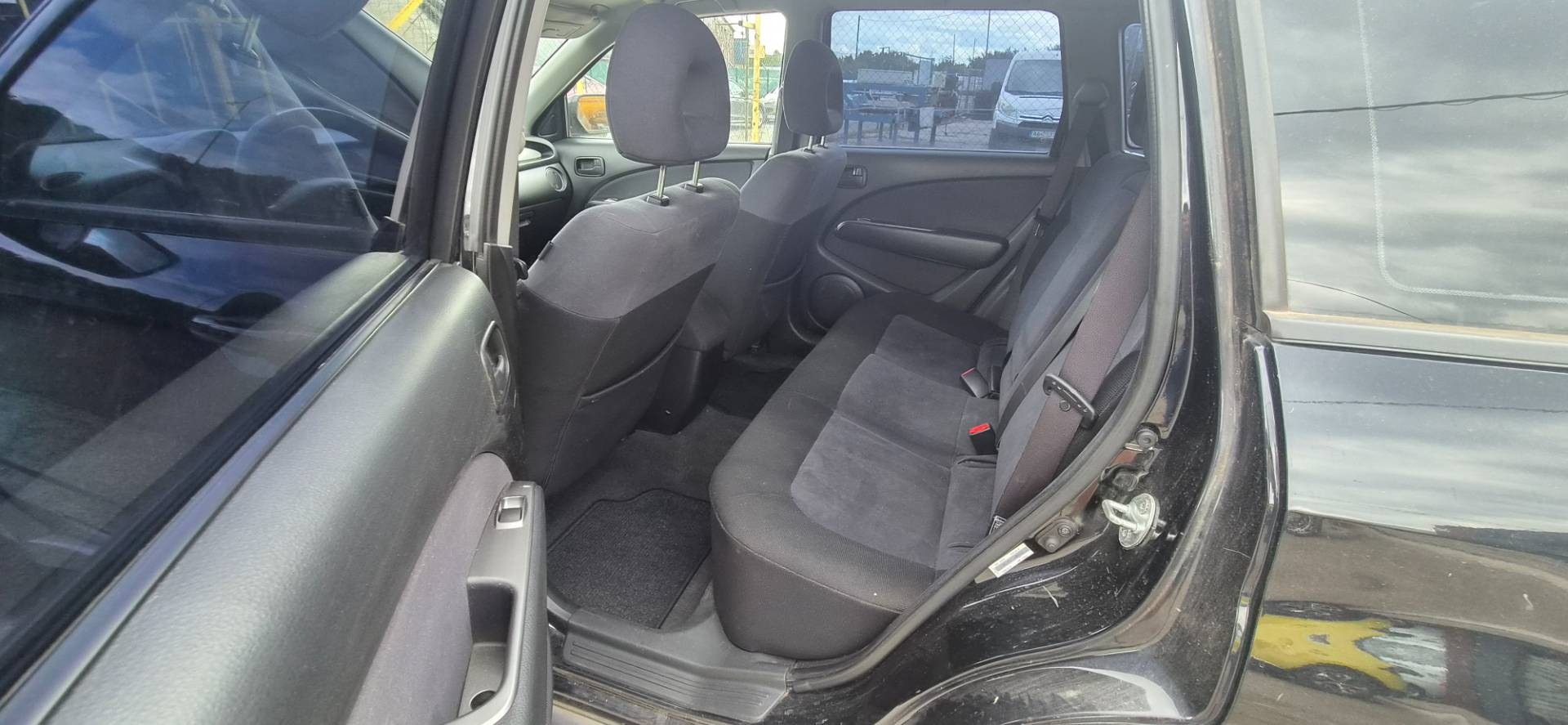 Mitsubishi Outlander 2.0 Benzín-LPG Nové STK+EK – Obrázok 9