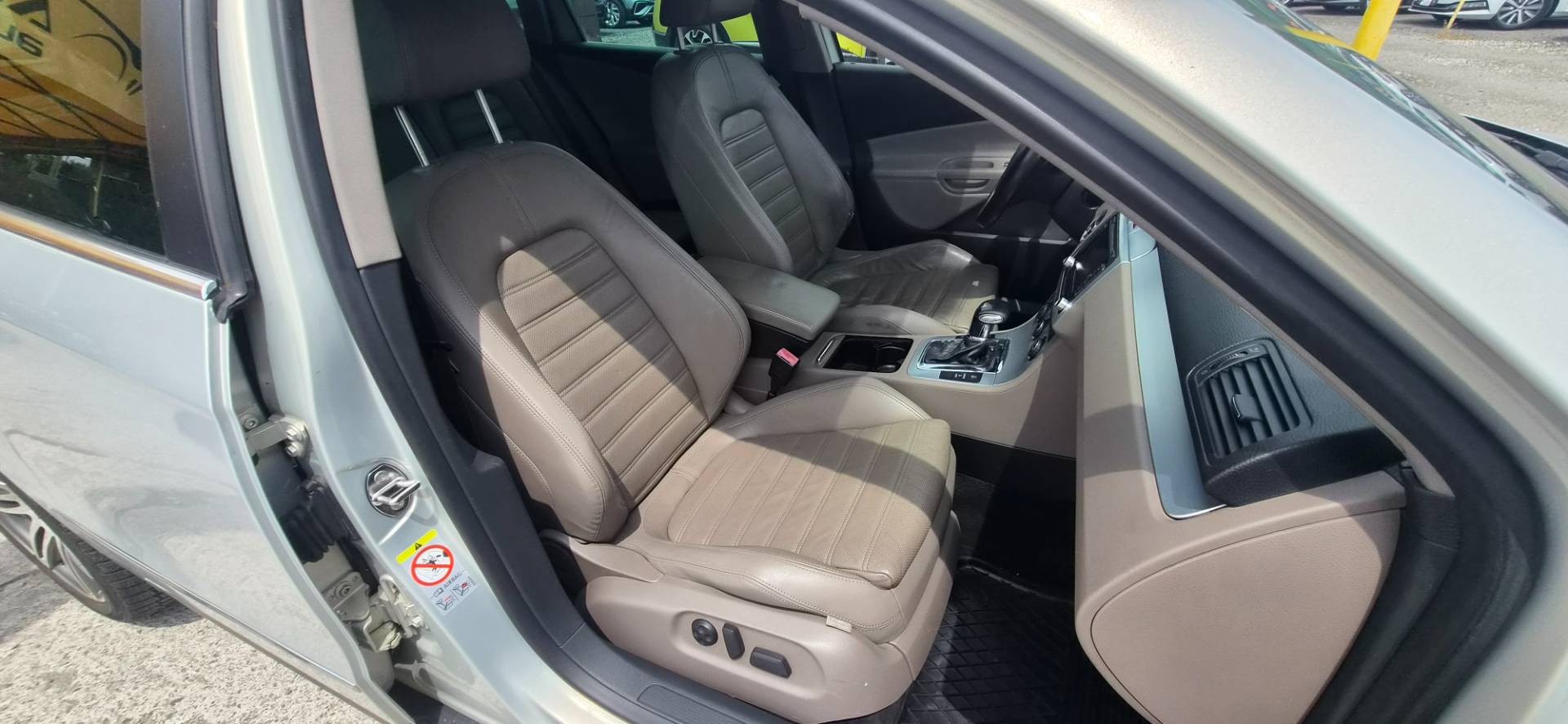 Volkswagen Passat Variant 2.0 TDI DPF Comfortline DSG – Obrázok 7