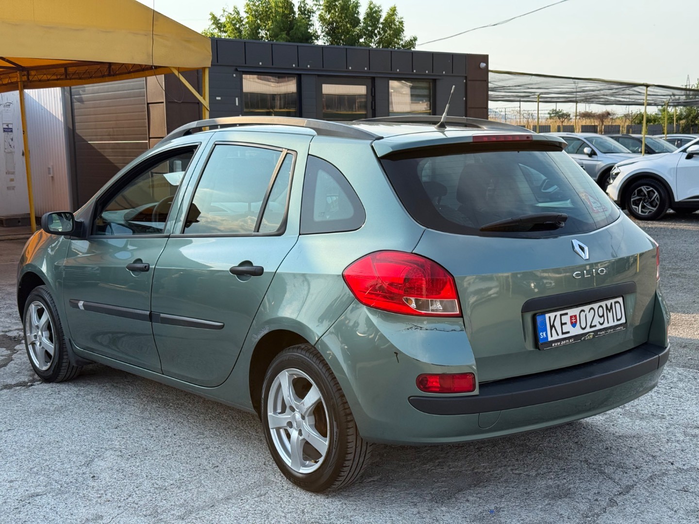 Renault Clio Grandtour 1.2 16V Authentique – Obrázok 6