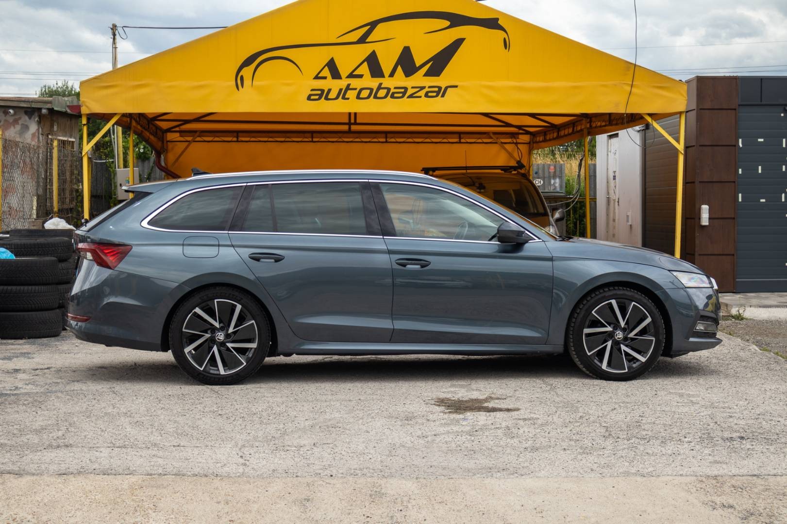 Škoda Octavia Combi 2.0 TDI SCR Style DSG – Obrázok 4