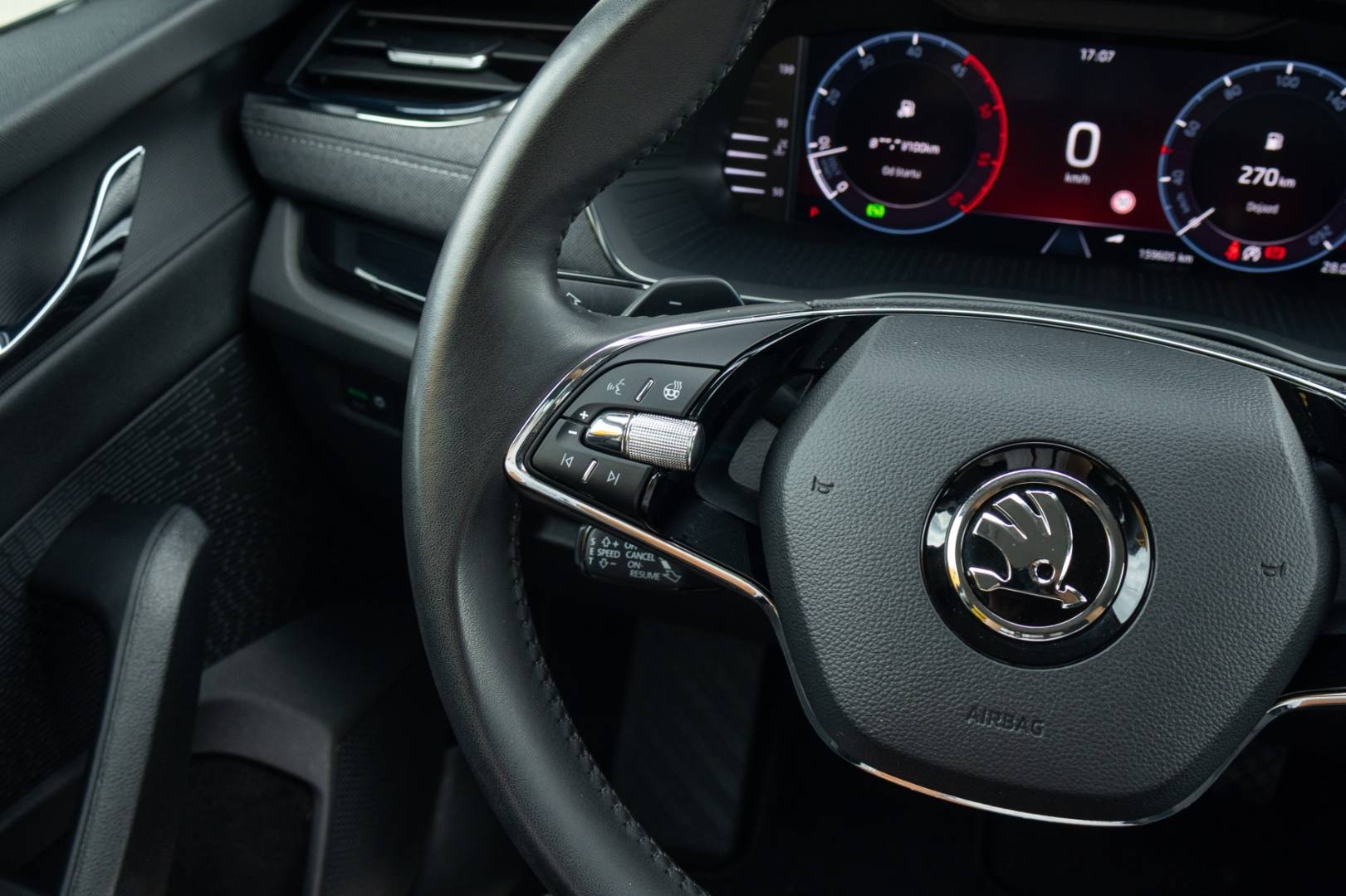 Škoda Octavia Combi 2.0 TDI SCR Style DSG – Obrázok 16