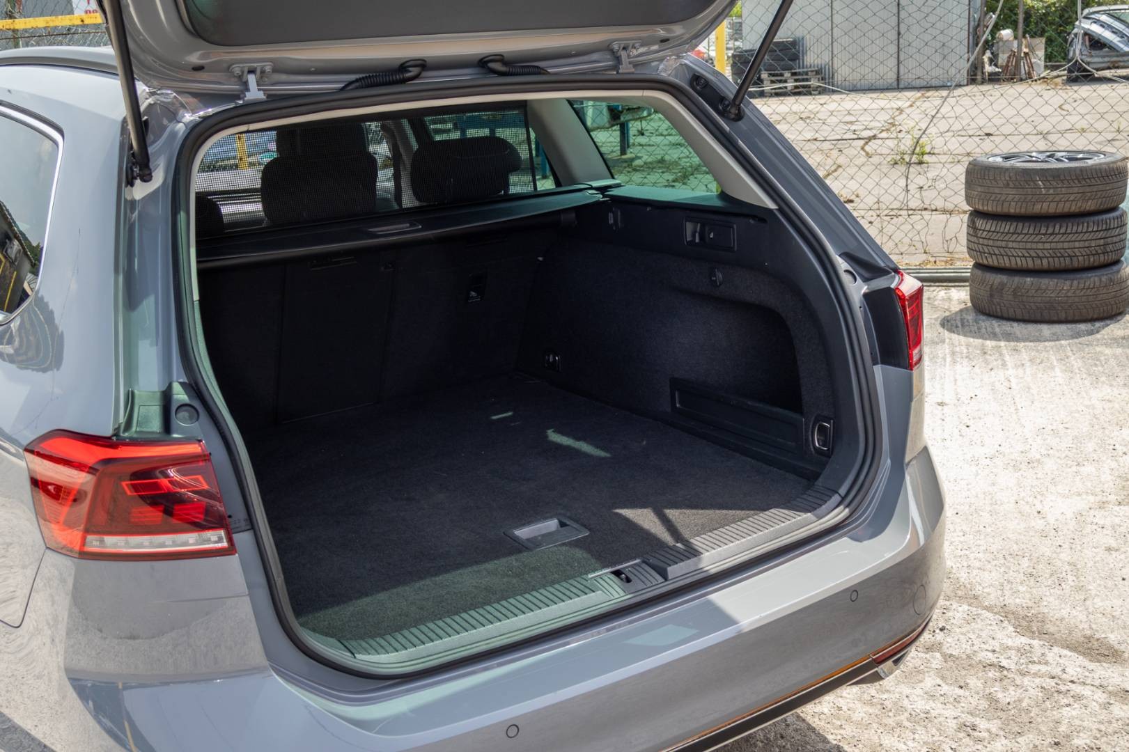 Volkswagen Passat Variant FACELIFT FL TSI PLUG IN / Plug-In hybrid – Obrázok 9