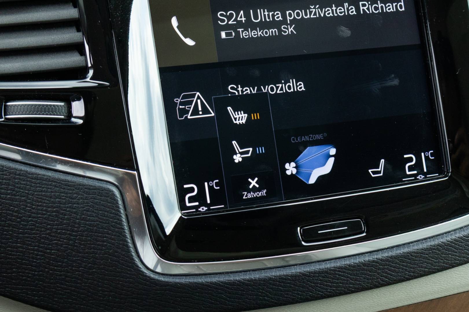 Volvo XC90 II T6 AWD Geartronic 7 MIEST – Obrázok 30