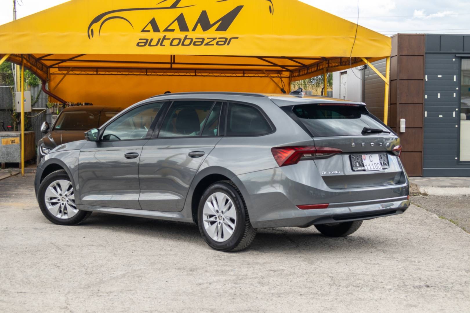 Škoda Octavia Combi 2.0 TDI SCR Ambition DSG – Obrázok 6