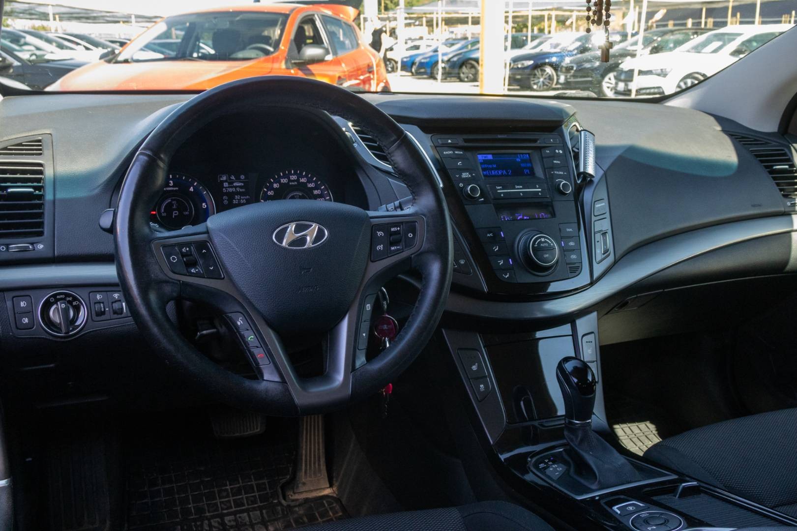 Hyundai i40 CW 1.7 CRDi, SK Pôvod, 1.Majiteľ – Obrázok 14