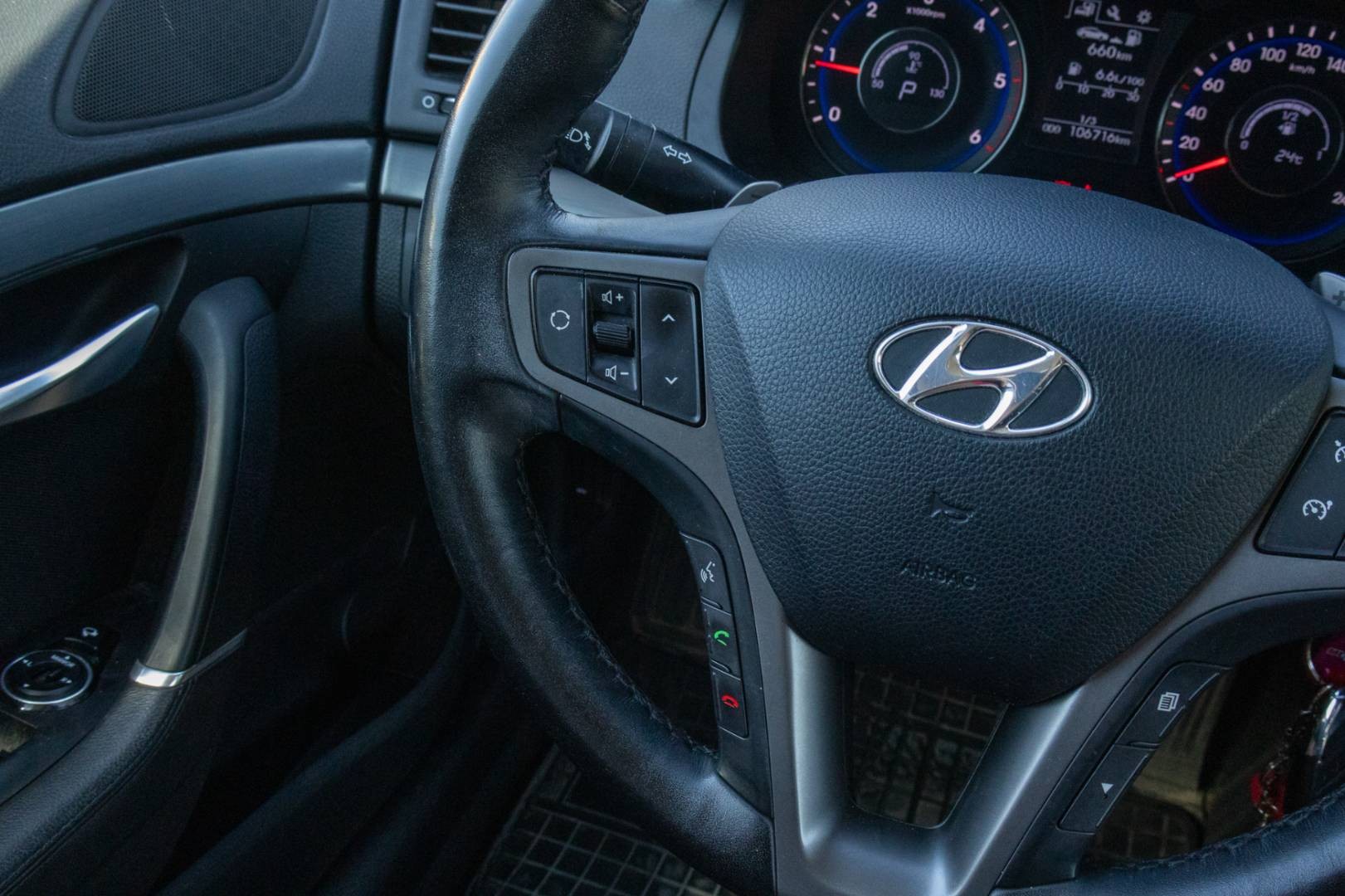 Hyundai i40 CW 1.7 CRDi, SK Pôvod, 1.Majiteľ – Obrázok 15