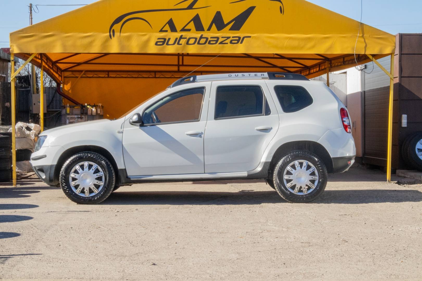 Dacia Duster 1.6 16V 4x2 LS Cool LPG – Obrázok 5