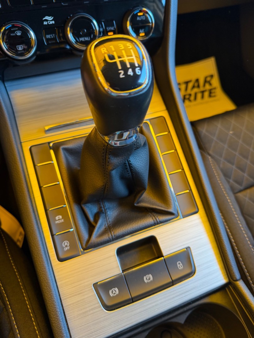 Škoda Superb 2.0 TDI SCR Ambition – Obrázok 5