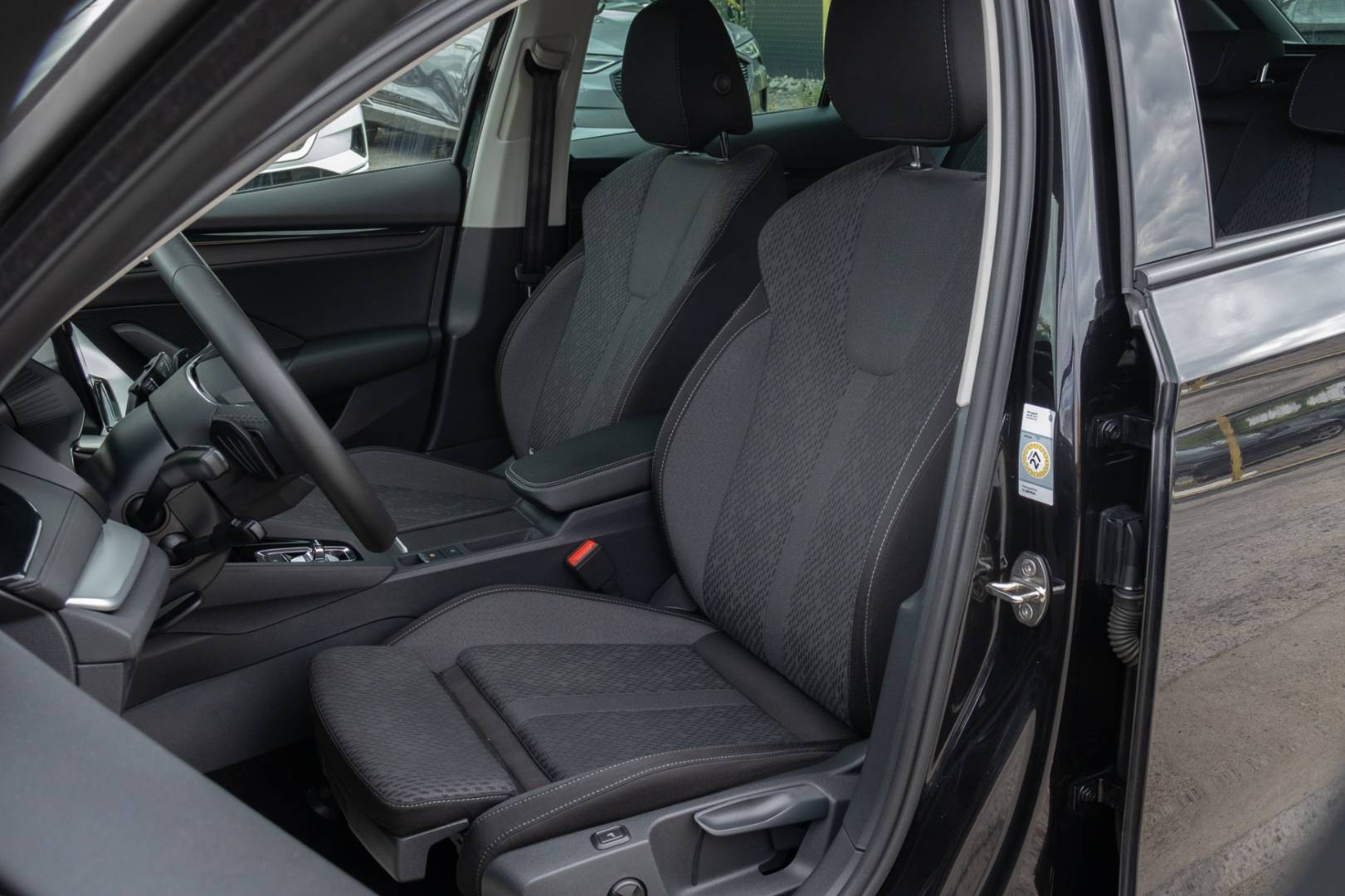 Škoda Octavia Combi 2.0 TDI SCR Clever DSG – Obrázok 13
