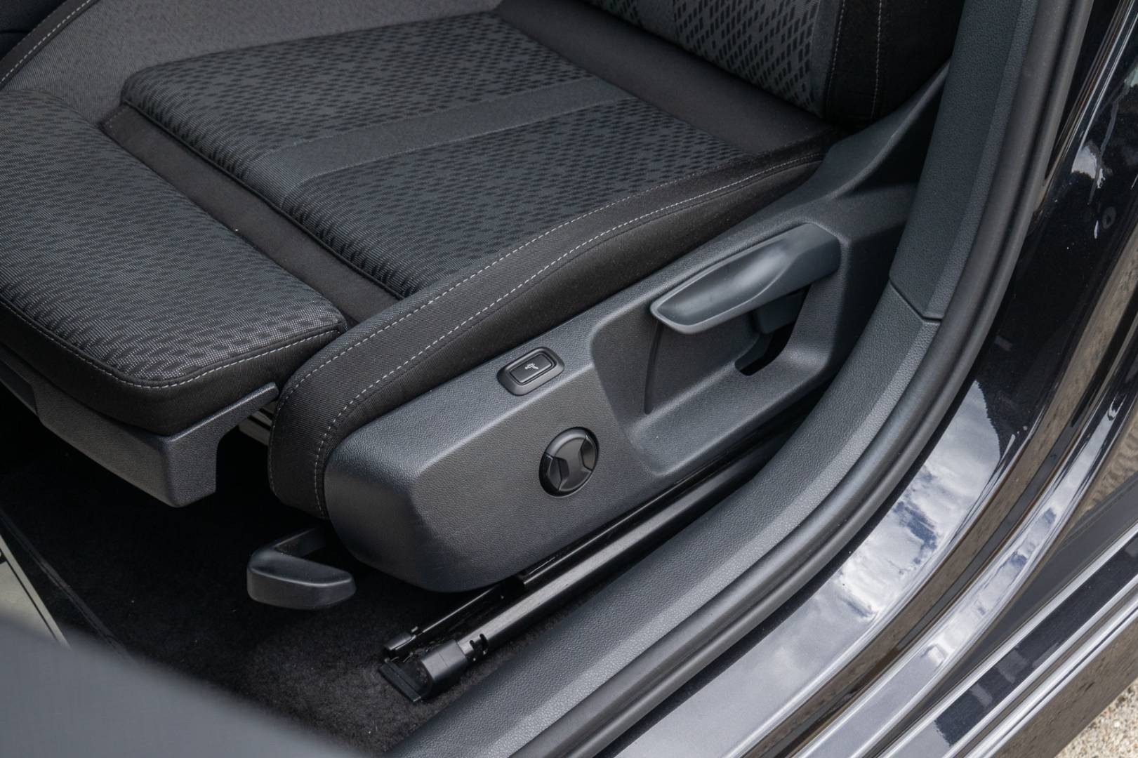 Škoda Octavia Combi 2.0 TDI SCR Clever DSG – Obrázok 14