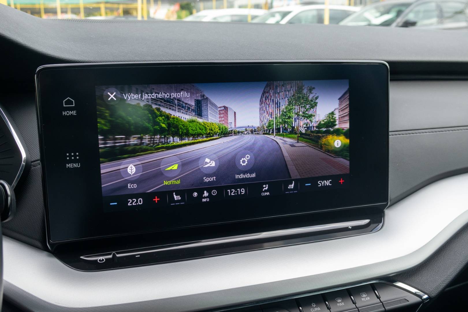 Škoda Octavia Combi 2.0 TDI SCR Clever DSG – Obrázok 28