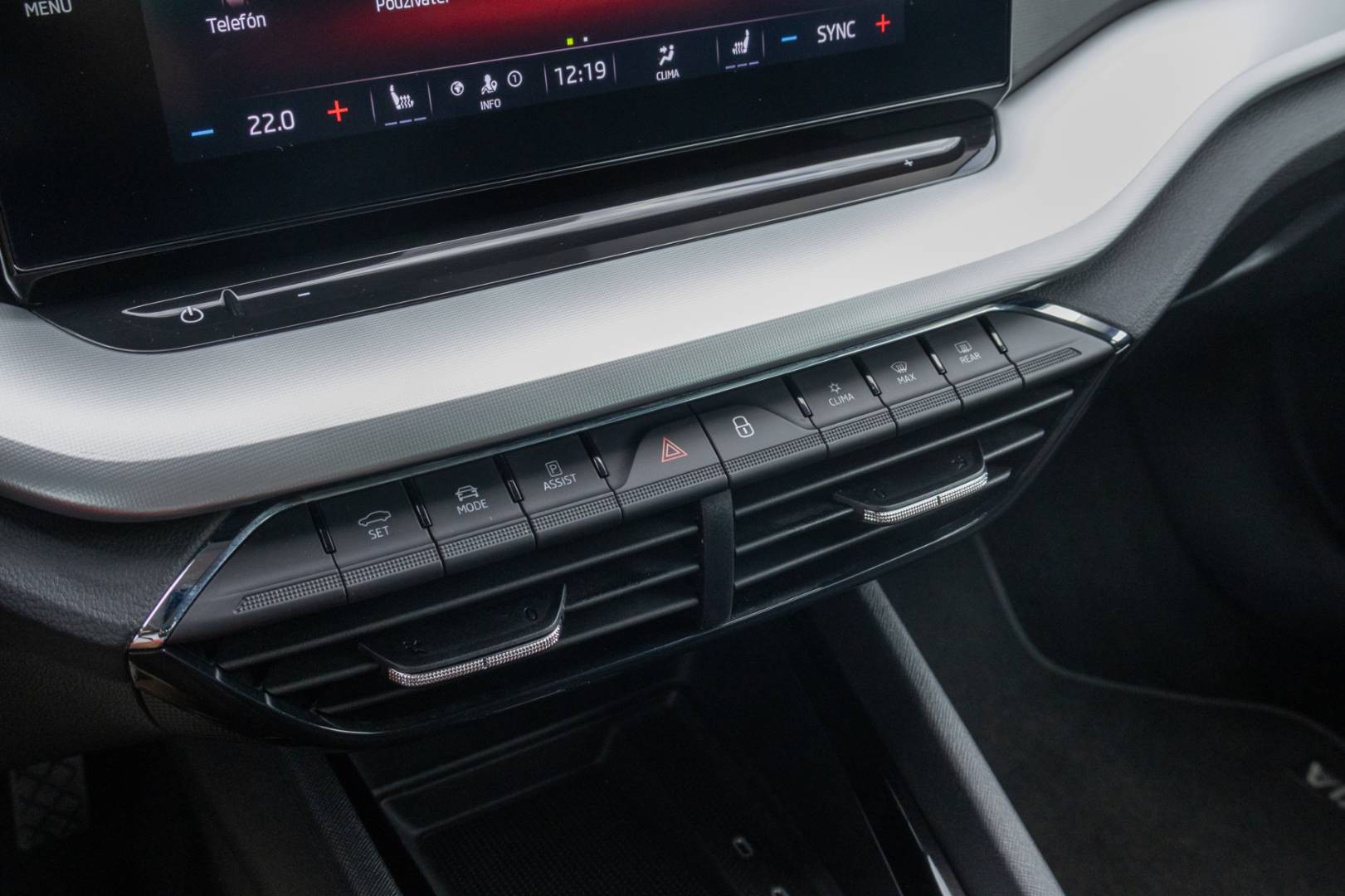 Škoda Octavia Combi 2.0 TDI SCR Clever DSG – Obrázok 30