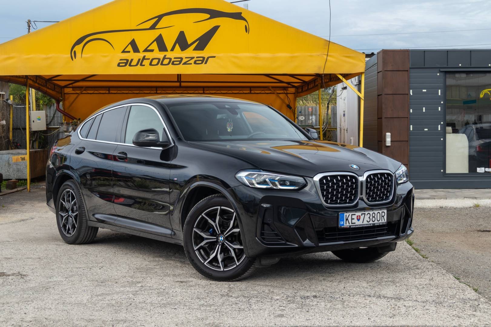 BMW X4 G02 LCI xDrive30d mHEV A/T -NEBÚRANÉ – Obrázok 3