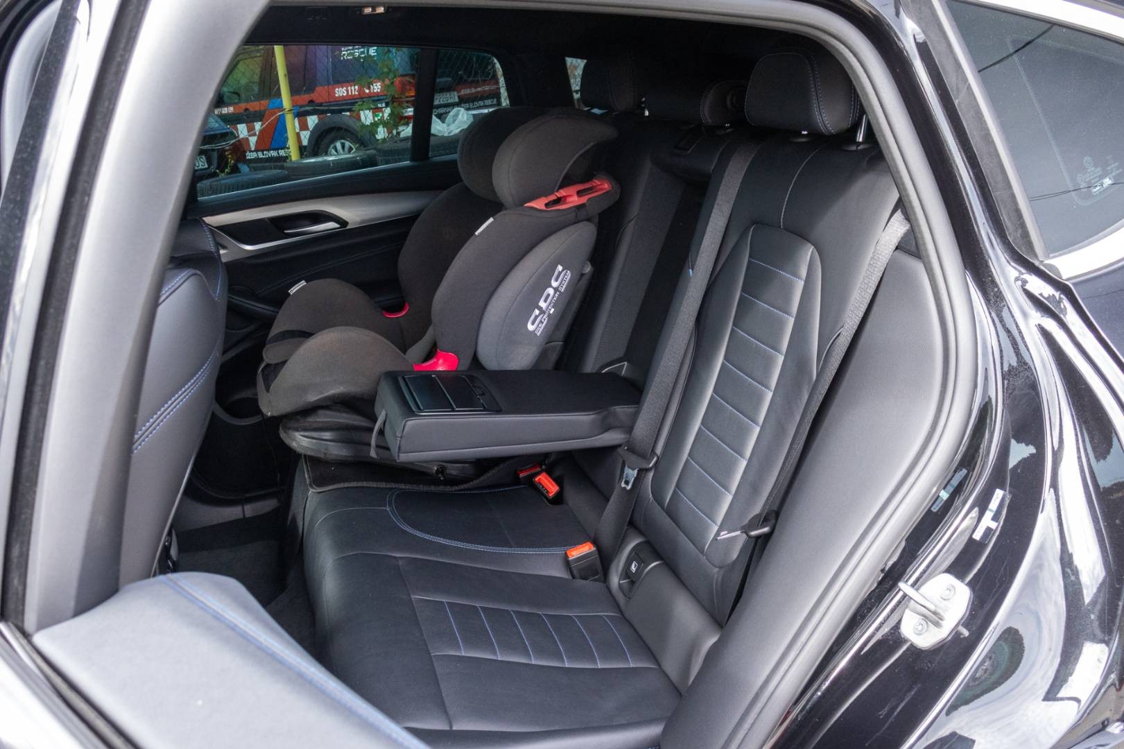 BMW X4 G02 LCI xDrive30d mHEV A/T -NEBÚRANÉ – Obrázok 12