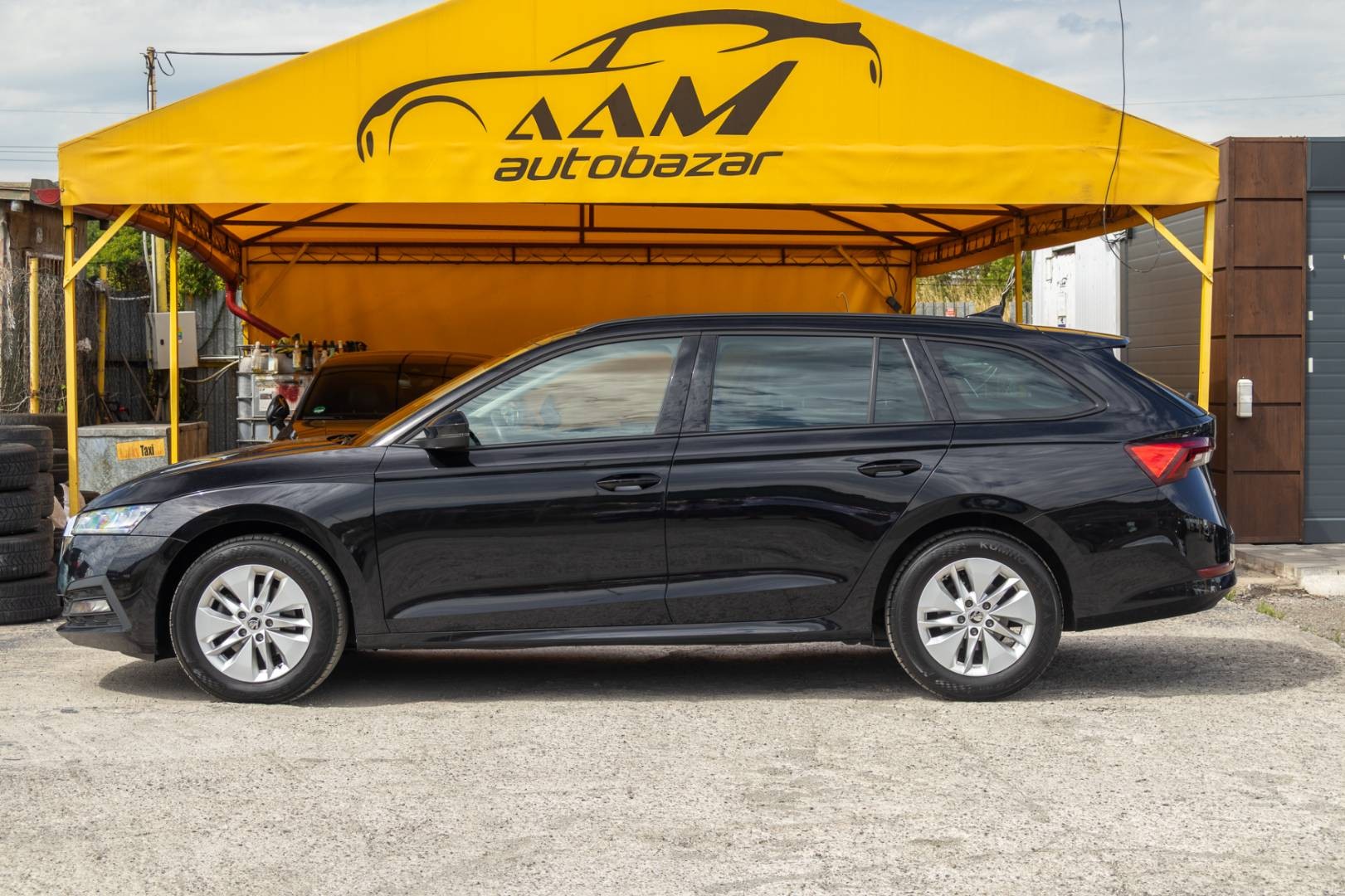 Škoda Octavia Combi 2.0 TDI SCR Ambition DSG – Obrázok 5