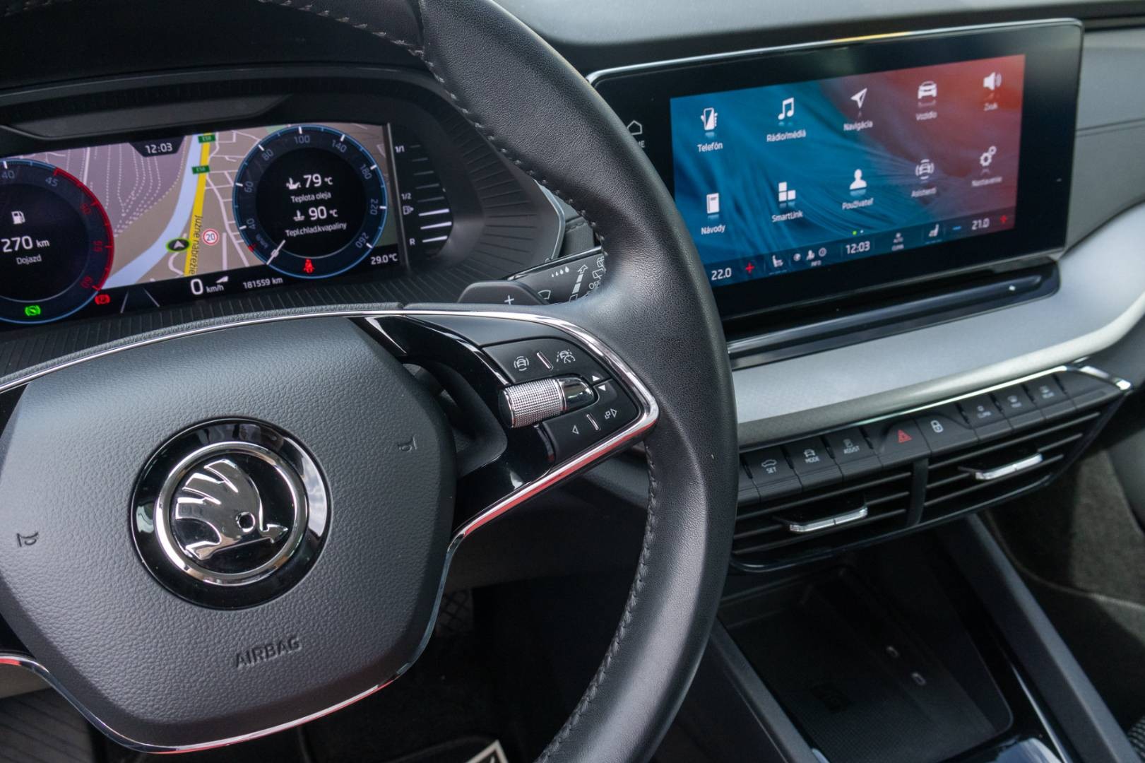 Škoda Octavia Combi 2.0 TDI SCR Ambition DSG – Obrázok 19