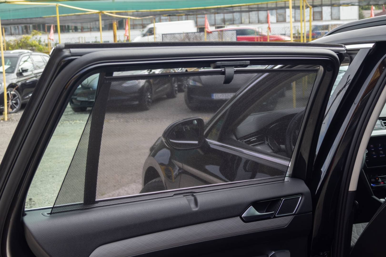 Volkswagen Passat Variant 2.0 TDI EVO Business DSG – Obrázok 11