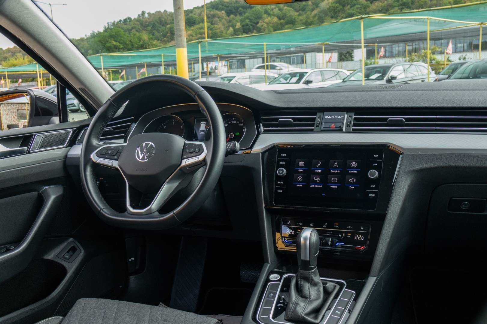 Volkswagen Passat Variant 2.0 TDI EVO Business DSG – Obrázok 17