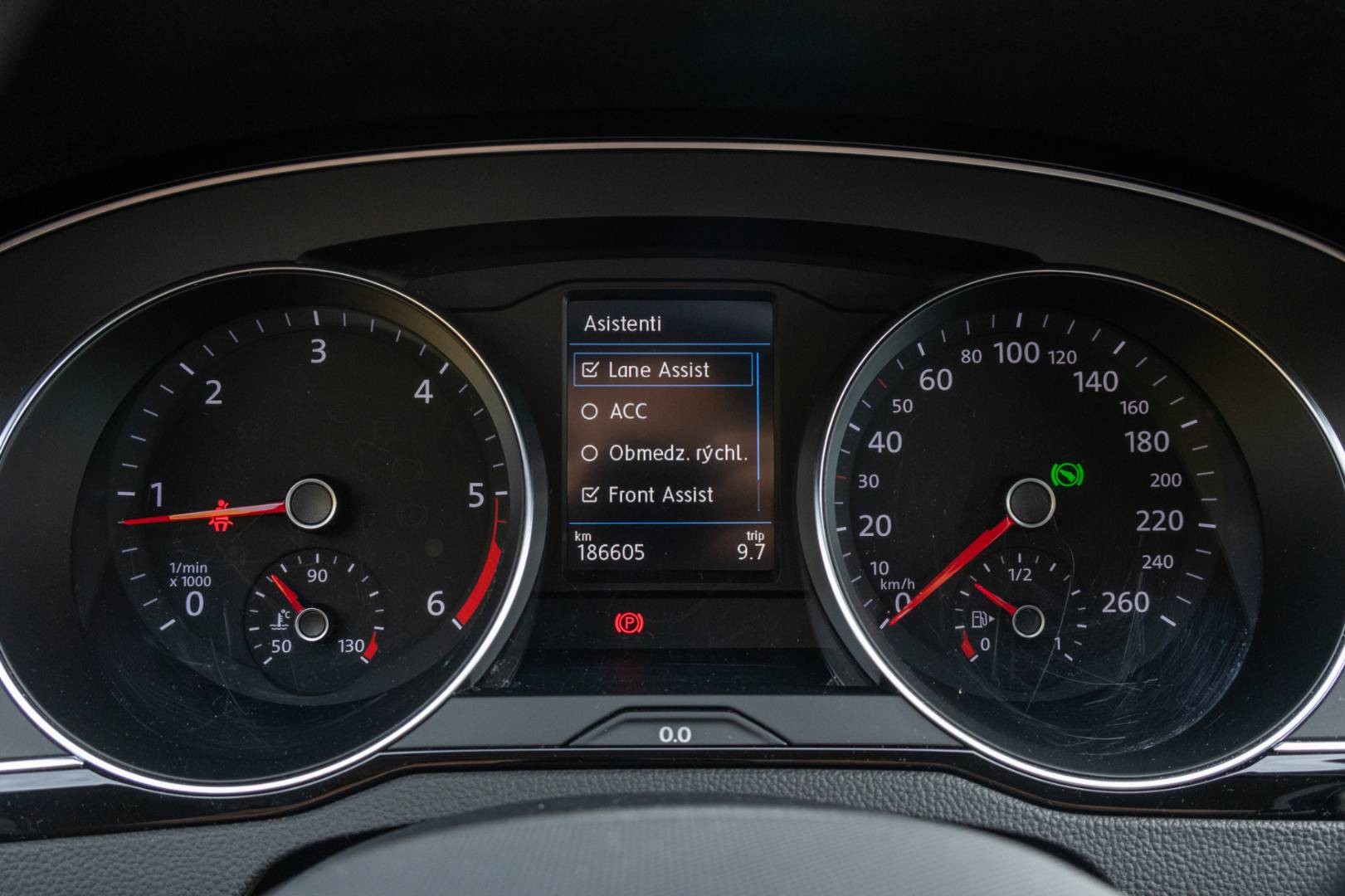 Volkswagen Passat Variant 2.0 TDI EVO Business DSG – Obrázok 20
