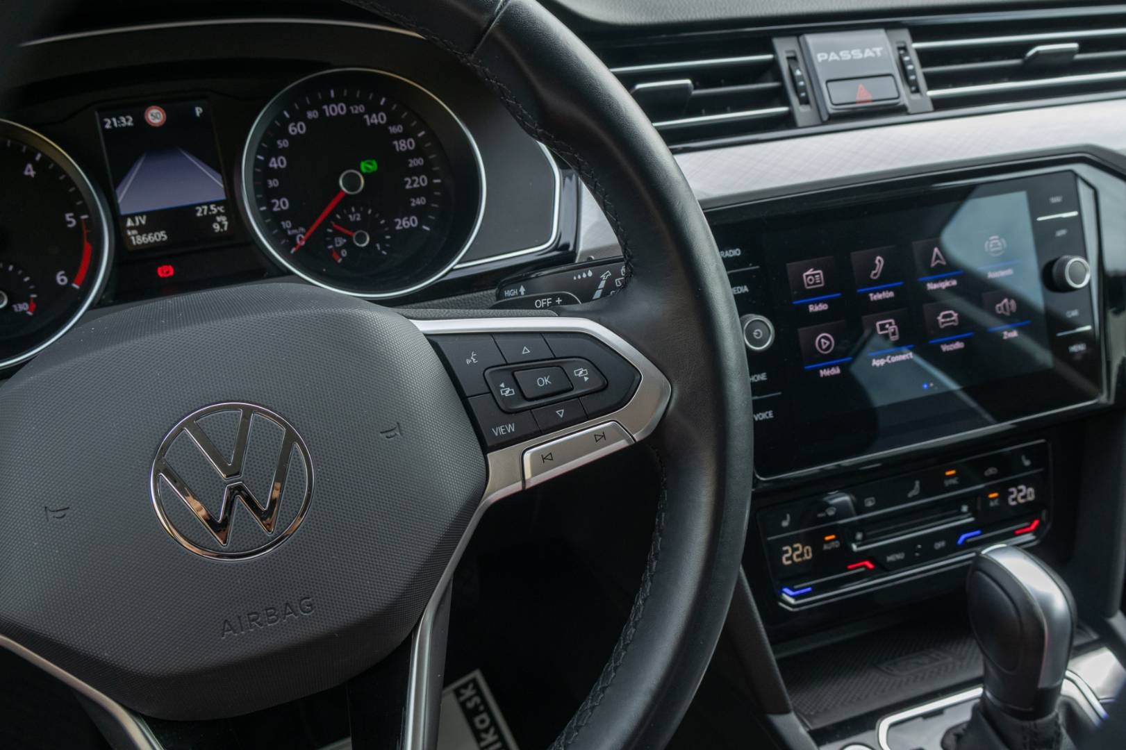 Volkswagen Passat Variant 2.0 TDI EVO Business DSG – Obrázok 21