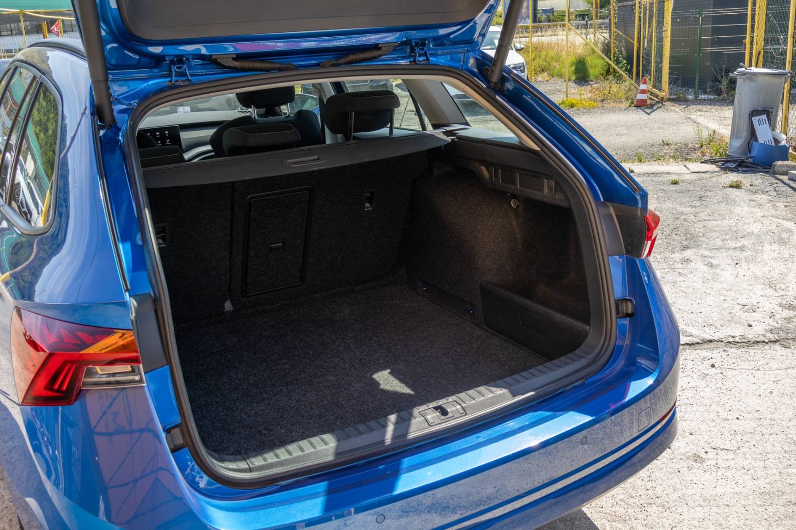 Škoda Octavia Combi 2.0 TDI SCR Ambition – Obrázok 9