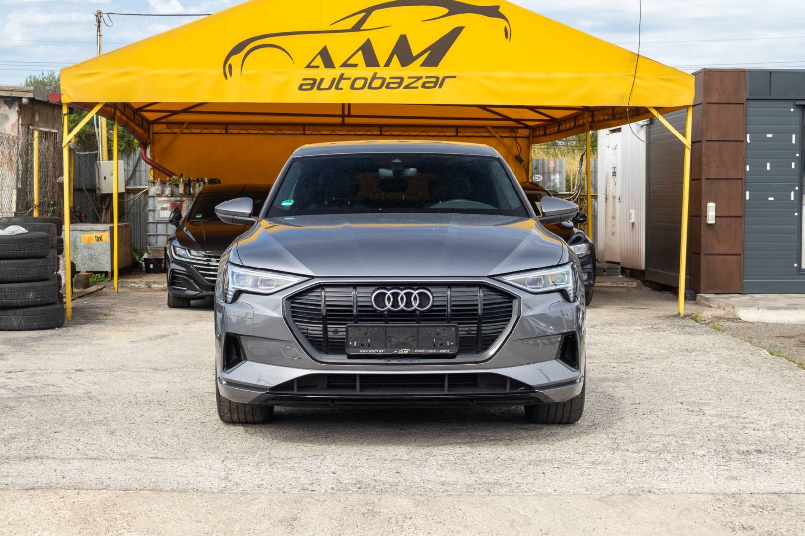 Audi E-tron 55 Quattro Sportback 2x S-LINE – Obrázok 3
