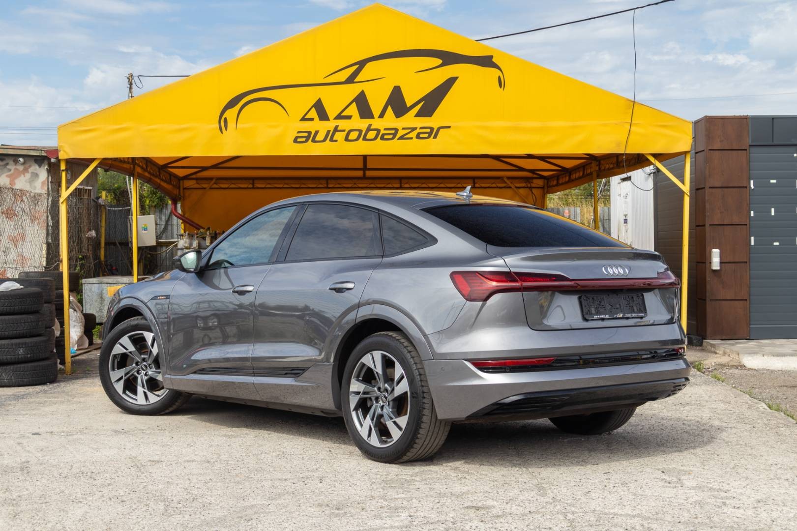 Audi E-tron 55 Quattro Sportback 2x S-LINE – Obrázok 7